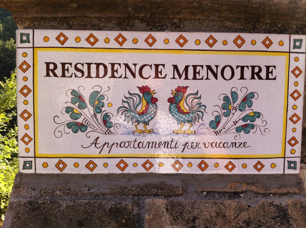 רסיליה Residence Menotre מראה חיצוני תמונה
